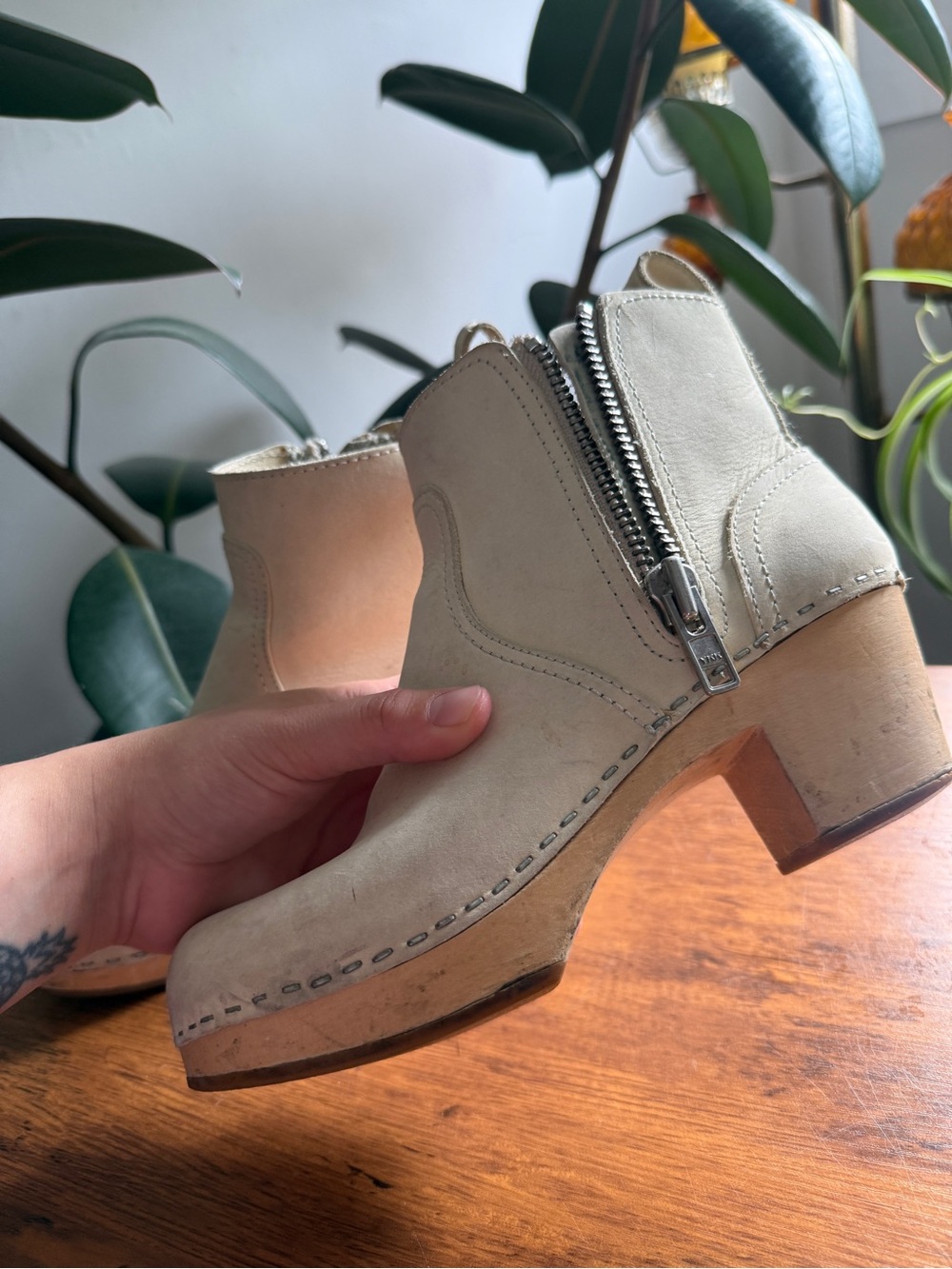 TOFFEL SWEDEN size 37 Womens Beige Suede Zip Ankle Booties - Picture 13 of 15